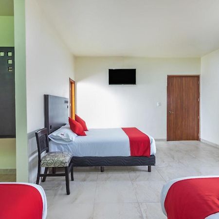 Oyo Hotel Emperadores Inn, Atlixco Exterior photo